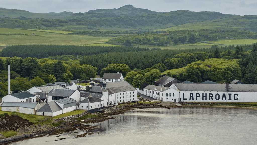 Image of an Islay distillery